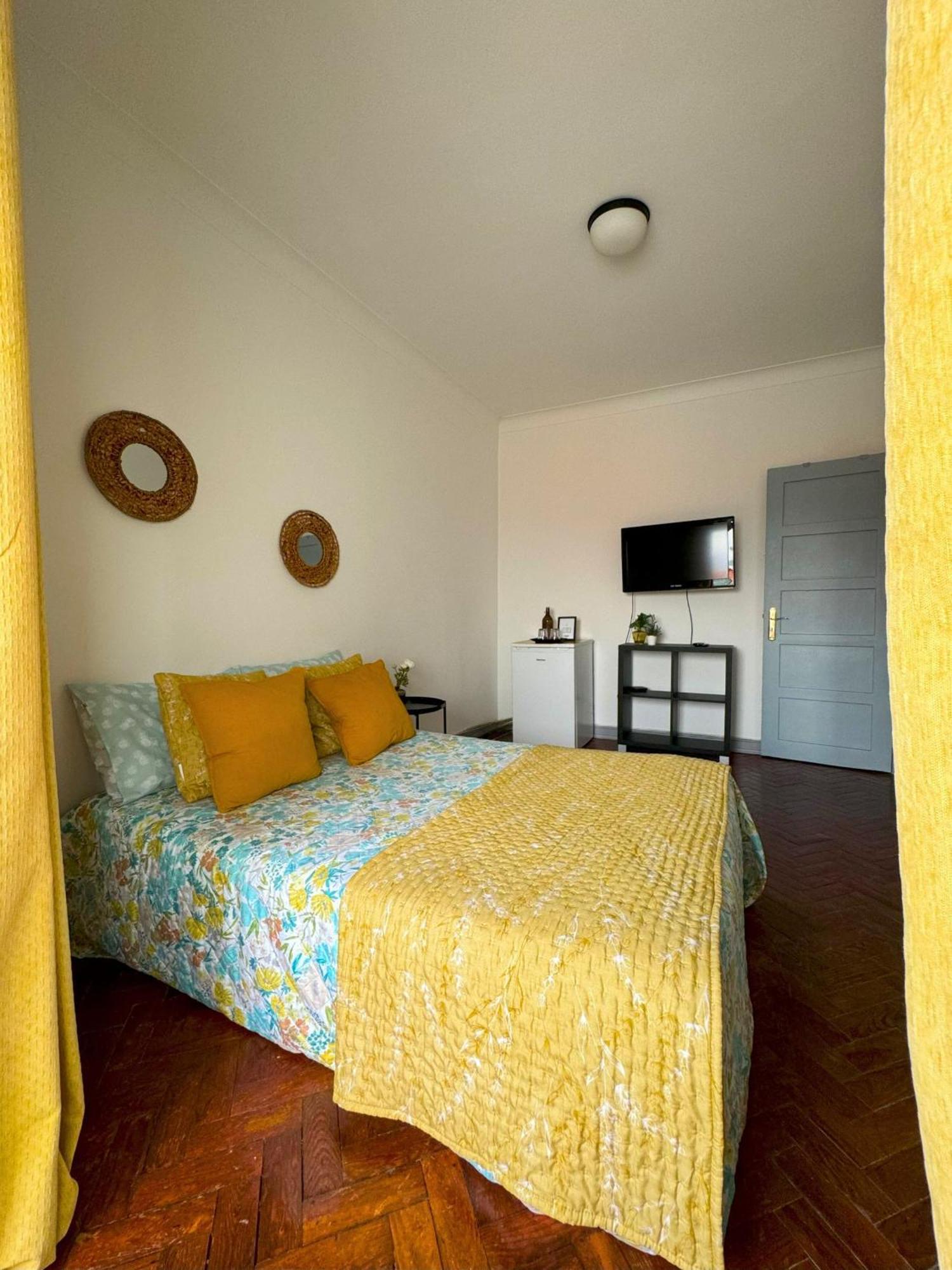 Ferienwohnung Casas Da Eva - Campolide Lissabon Exterior foto